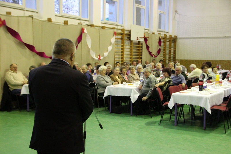 Nyugdíjas bál_26